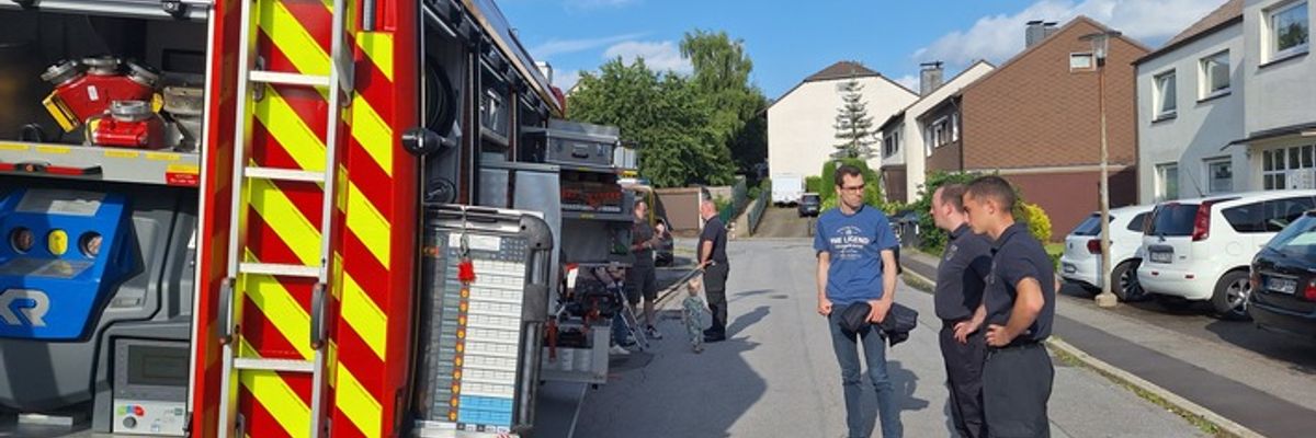 FW-EN: Feuerwehr geht auf Bevölkerung zu