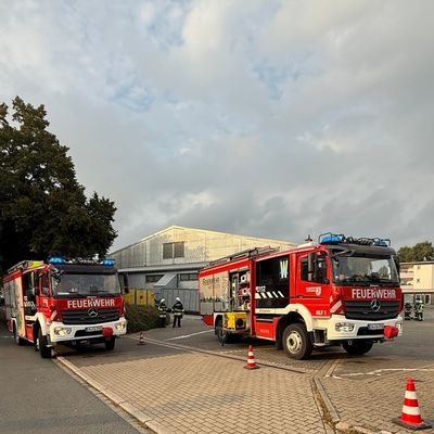 FW-EN: Co2-Austritt in Discounter - ein Mitarbeiter leicht verletzt