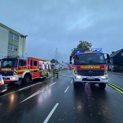 FW-MH: Zweite Folgemeldung zum Großbrand an der Kölner Straße