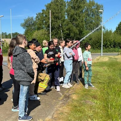 FW-OLL: Brandschutzerziehung hautnah: Feuerwehr Wildeshausen veranstaltet Aktionstag für Kinder