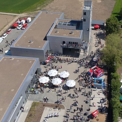 FW-NE: Eröffnungswoche Feuerwache Süd | Einweihung durch die Feuerwehr und Tag der offenen Tür mit mehreren tausend Besuchern