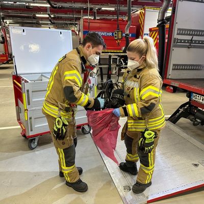 FW Weinheim: Weltkrebstag - Wenn Feuerwehr und Krebsprävention zusammenkommen