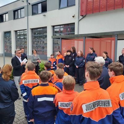 FW-EN: Löwenstarke Unterstützung für den Feuerwehrnachwuchs