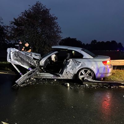FW-WAF: Verkehrsunfall auf der B 58