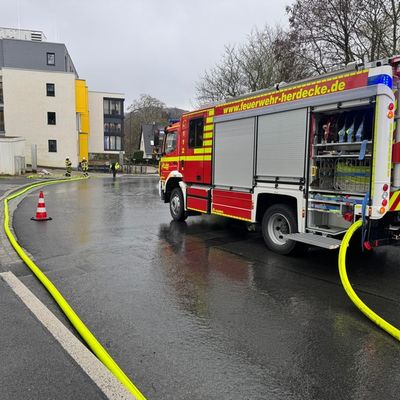 FW-EN: Feuerwehr Herdecke am Samstag mehrfach im Einsatz - Massiver Gasaustritt und Rauchentwicklung gemeldet