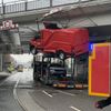 FW Dresden: Feuerwehr Dresden beseitigt gefährliche Lage nach Unfall unter Brücke