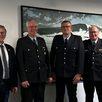 FW-AUR: Neuer Ortsbrandmeister der Feuerwehr Wiesens ernannt