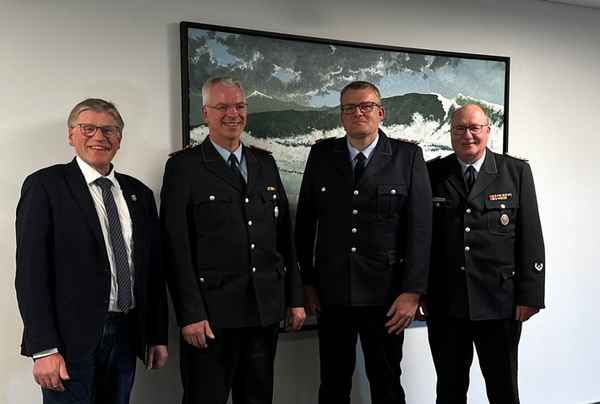FW-AUR: Neuer Ortsbrandmeister der Feuerwehr Wiesens ernannt