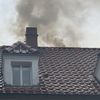 FW Dresden: Dachstuhl- und Garagenbrand fordern Einsatz der Feuerwehr