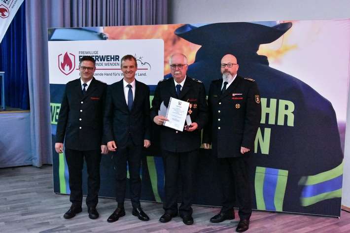 FW Wenden: Jahresdienstbesprechung der Feuerwehr Wenden