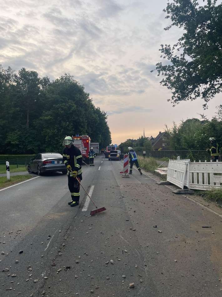 FW-Schermbeck: Unfall auf der Dorstener Straße