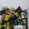 FW Voerde: Schwerer Verkehrsunfall auf dem Rathausplatz in Voerde