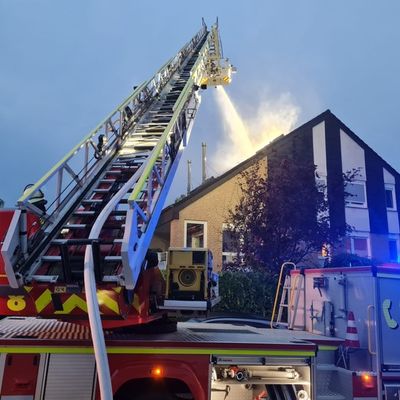 FW-DO: Dachstuhlbrand durch Blitzeinschlag in Lücklemberg