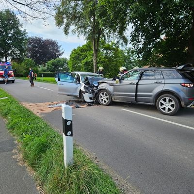 FW-ROW: Zwei Verletzte nach Unfall
