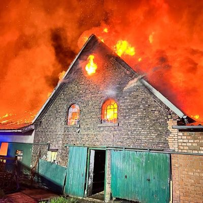 FW-WRN: Scheunenbrand in Werne-Schmintrup