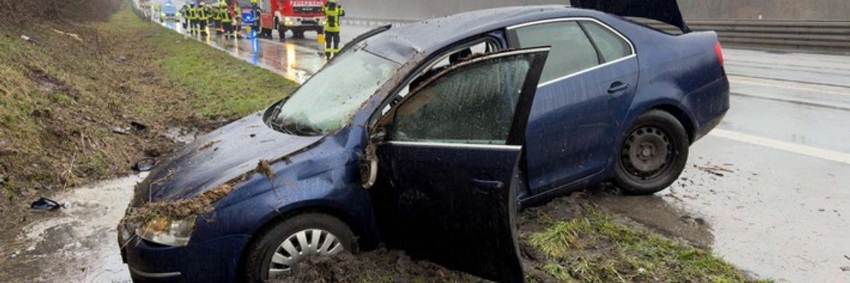 FW Königswinter: Zwei Unfälle auf der Autobahn A3 - mehrere Verletzte