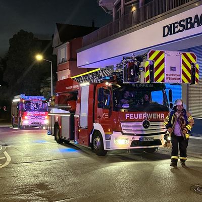 FW Weinheim: Wenn jede Minute zählt, Einsatzmarathon für Weinheims Feuerwehr