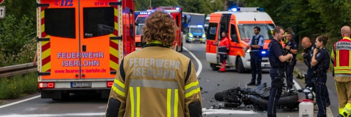 FW-MK: Verkehrsunfälle mit Motorrad & Fahrrad