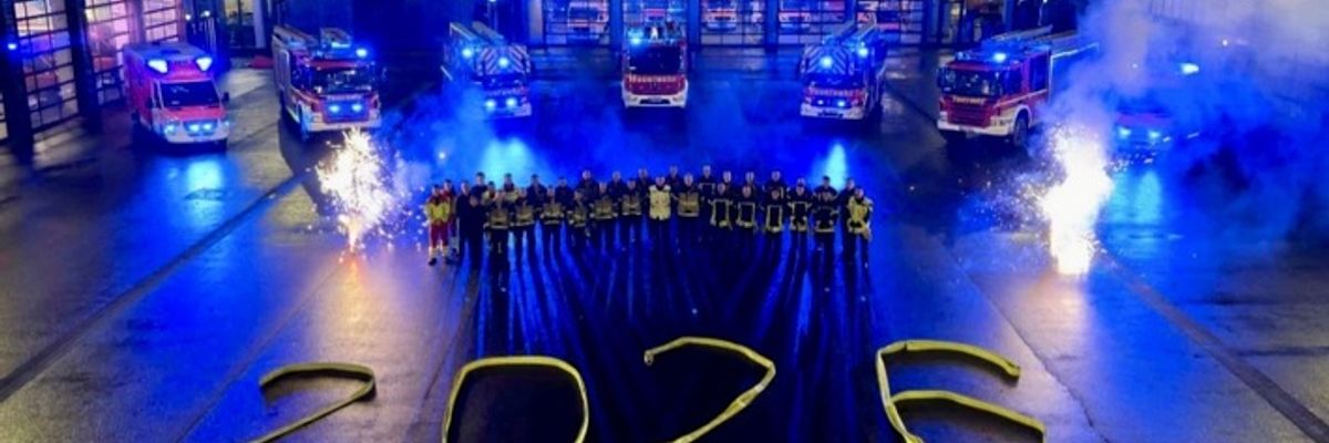 FW-GE: Feuerwehr Gelsenkirchen im Einsatz - Neujahrsnacht mit mehreren Einsätzen