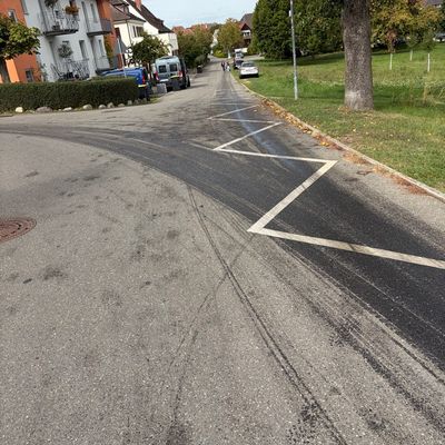 FW Reichenau: Rund 400 Meter lange Ölspur beseitigt - 24.09.2026