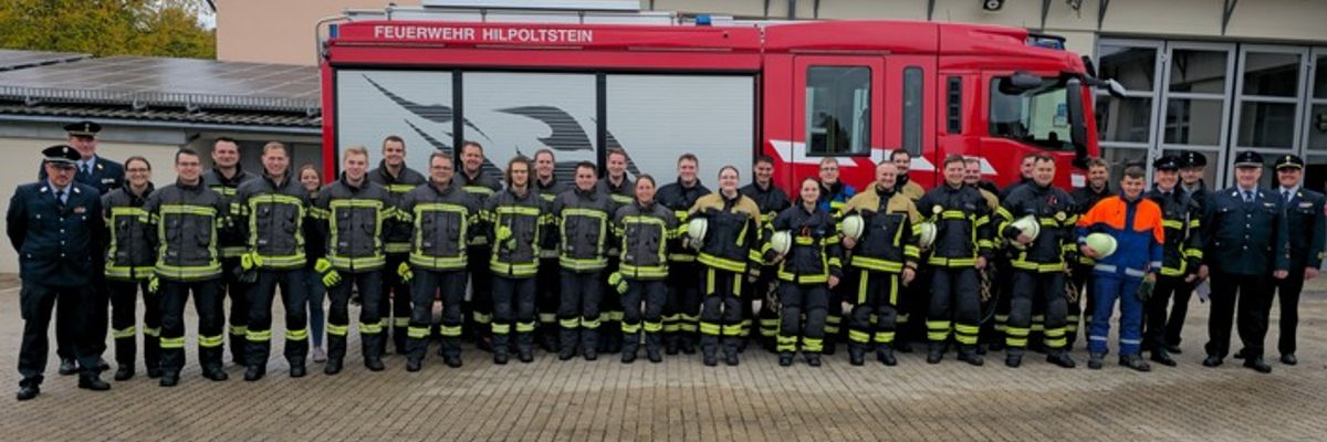 FW-WRN: Zwei Gruppen bestehen Bayerisches Leistungsabzeichen - gelebte Feuerwehrpartnerschaft seit mehr als vier Jahrzehnten