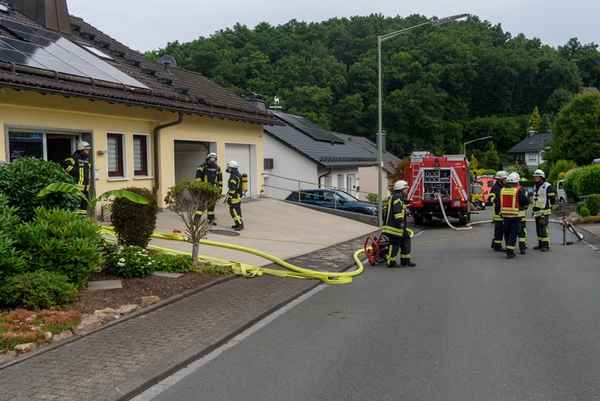 FW-OE: brennende Strom-Unterverteilung im Keller