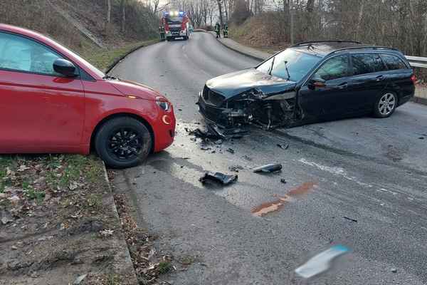 FW Finnentrop: Verkehrsunfall in Finnentrop