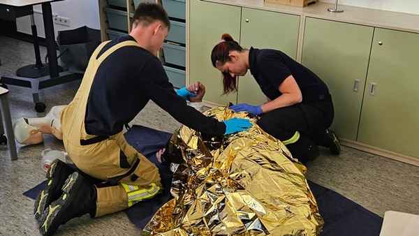FW Alpen: Großer Prüfungstag der Grundlehrgänge der Feuerwehren Xanten, Sonsbeck und Alpen