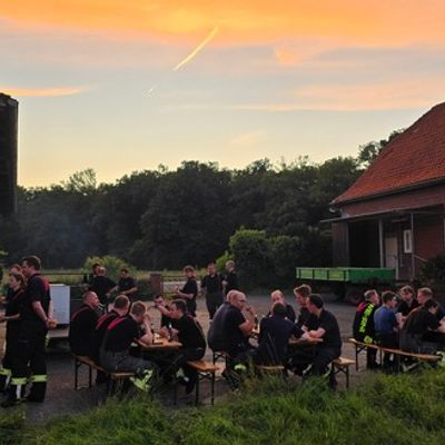 FW-WRN: Feuerwehren Werne und Ascheberg proben den Ernstfall - Gelungene Gemeinschaftsübung an der Gemeindegrenze