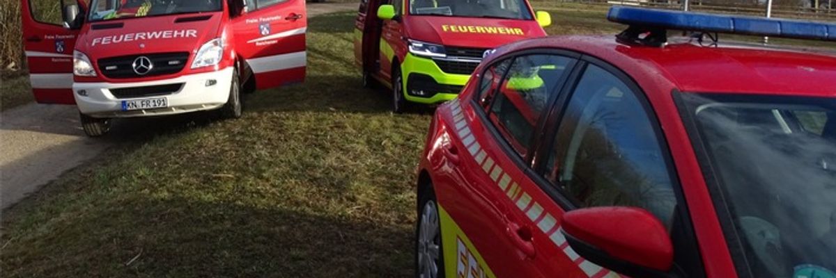 FW Reichenau: Person aus dem Ententeich gerettet, Reichenau-Lindenbühl, 03.02.2026