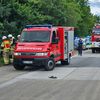 Feuerwehr Goch: Schwerer Verkehrsunfall auf der A 57: Ein Fahrzeug in Flammen, 4 Personen verletzt