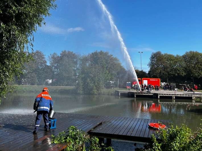 FW Hünxe: Kreiszeltlager der Jugendfeuerwehren in Sonsbeck
