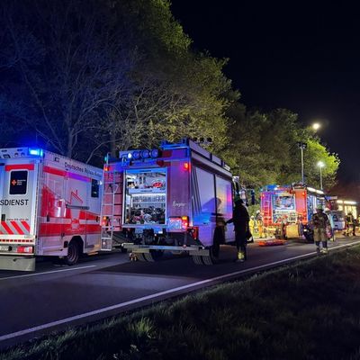 FW Osterholz-Scharm.: Schwerer Verkehrsunfall