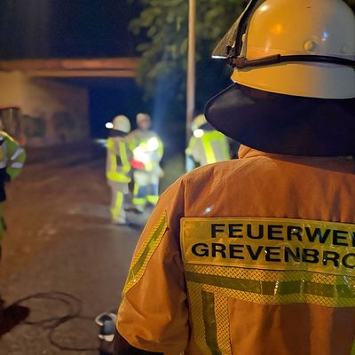 FW Grevenbroich: Starkregen sorgt für zahlreiche Einsätze im Stadtgebiet