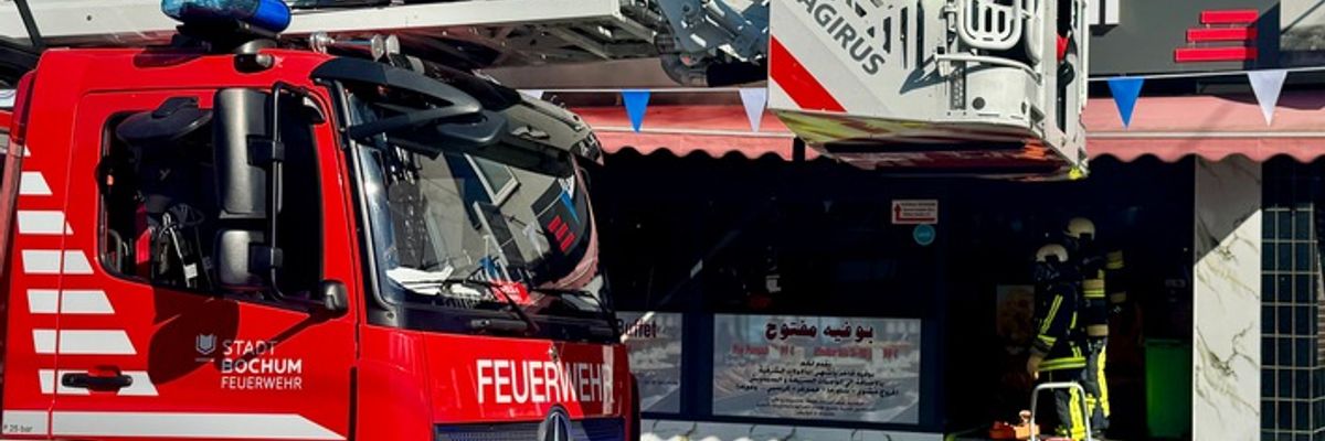 FW-BO: Brand in einem Restaurant an der Castroper Straße