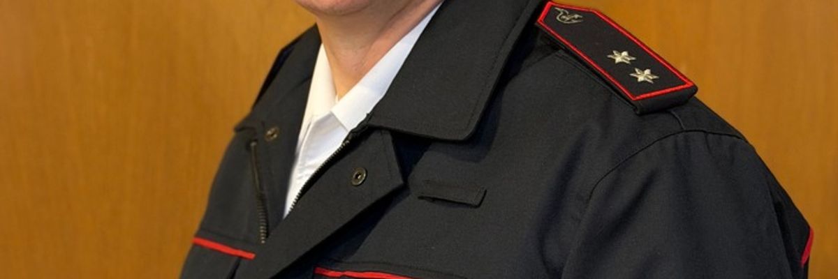 FW Weinheim: Ehrenamt mit Wirkung. Deutsches Feuerwehr Ehrenkreuz in Silber für Sven Weygoldt