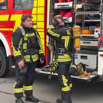 FW-HEI: Wohnungsbrand fordert zwei Menschenleben