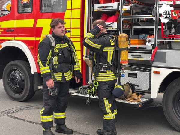 FW-HEI: Wohnungsbrand fordert zwei Menschenleben