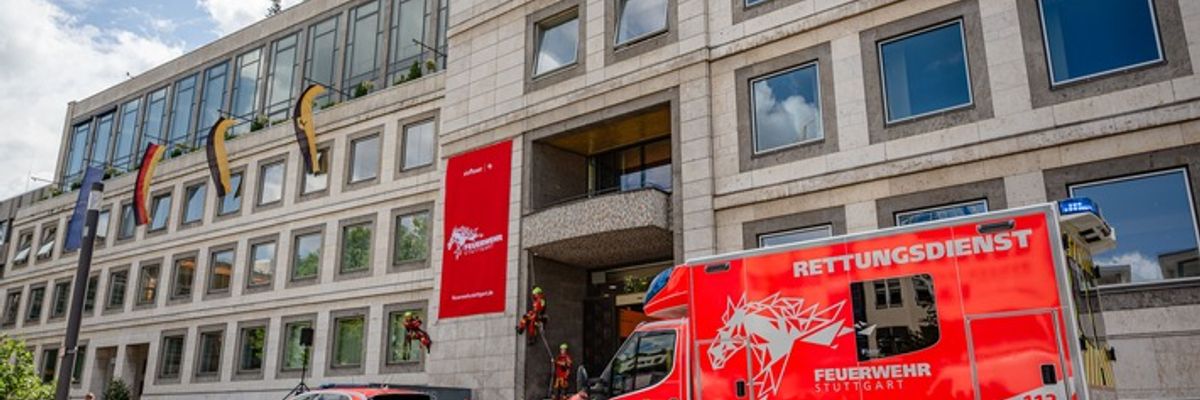 FW Stuttgart: Vorstellung einer neuen Designlinie für die Feuerwehr Stuttgart