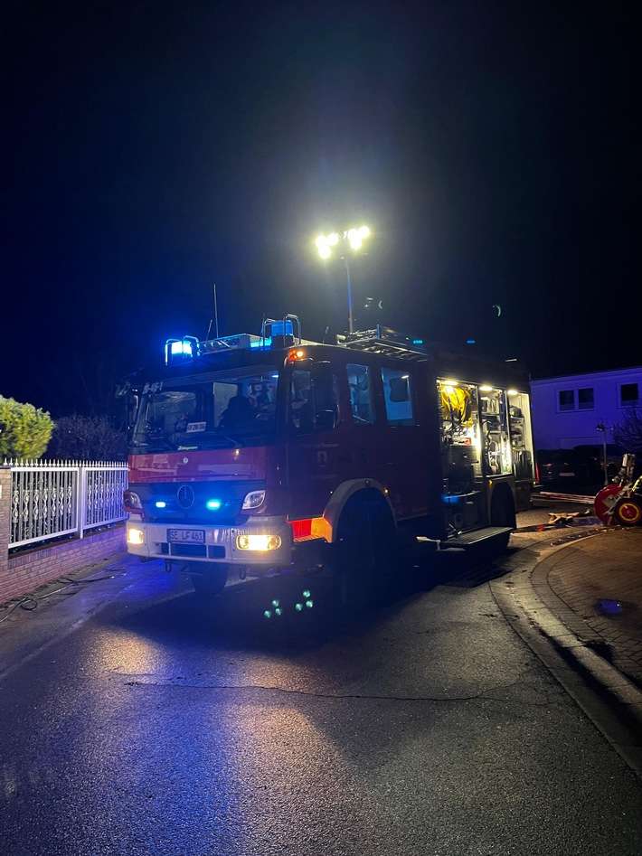 FW Bad Segeberg: Küchenbrand in Bad Segeberg