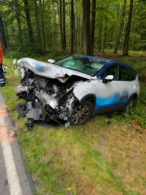 FW Geestland: Schwerer Verkehrsunfall auf der L 119: Sieben Personen zum Teil schwer verletzt