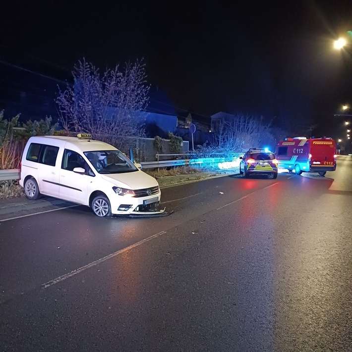 FW-EN: Wetter - Feuerwehr zum Jahreswechsel mehrmals im Einsatz