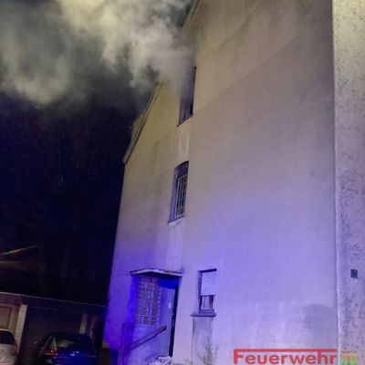 FW-RE: Weihnachtsbilanz 2025: Wohnungsbrand fordert am ersten und zweiten Weihnachtstag die Feuerwehr Recklinghausen - keine Verletzten / Keine größeren Einsätze am Heilig Abend