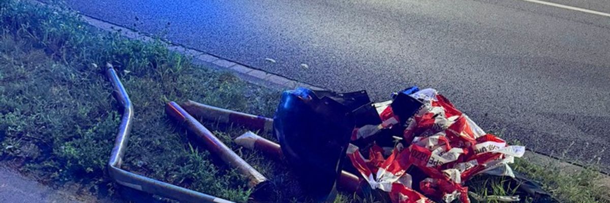 FW-DT: Alleinunfall - Eine Person verstorben