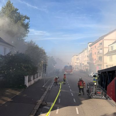 Feuerwehr Weil: Abschließende Pressemitteilung Einsätze 13.10.2026 Feuerwehr Weil am Rhein: Brand in Gebäude & Gefahrguteinsatz