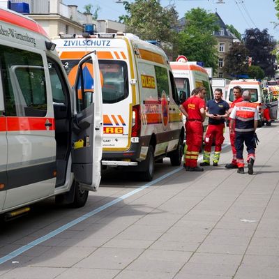 FW Stuttgart: Gemeinsame Pressemitteilung der Feuerwehr Stuttgart und der Polizei Stuttgart: Weltkriegsbombe in Stuttgart-Nord erfolgreich entschärft