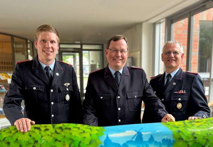FW Osterholz-Scharm.: Neue Führung der Stadtfeuerwehr Osterholz-Scharmbeck