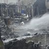 FW-Heiligenhaus: Gartenlaube in Kleingartenanlage brennt - Feuerwehr verhindert Übergreifen auf weiteres Gebäude
