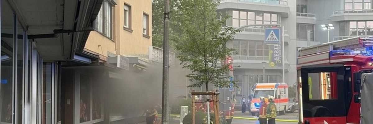 Feuerwehr Weil: Brand in Nagelstudio - Innenstadt Weil am Rhein