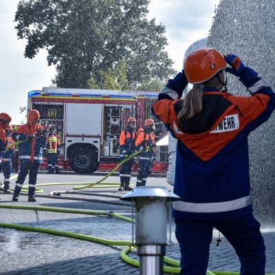 FW Wenden: Großübung zum 50-jährigen Jubiläum